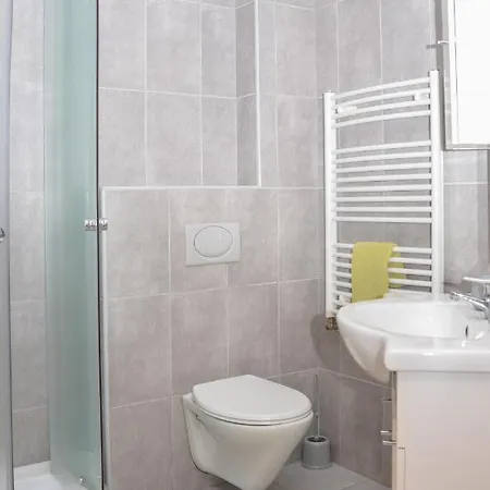 Apartment Alexandra
